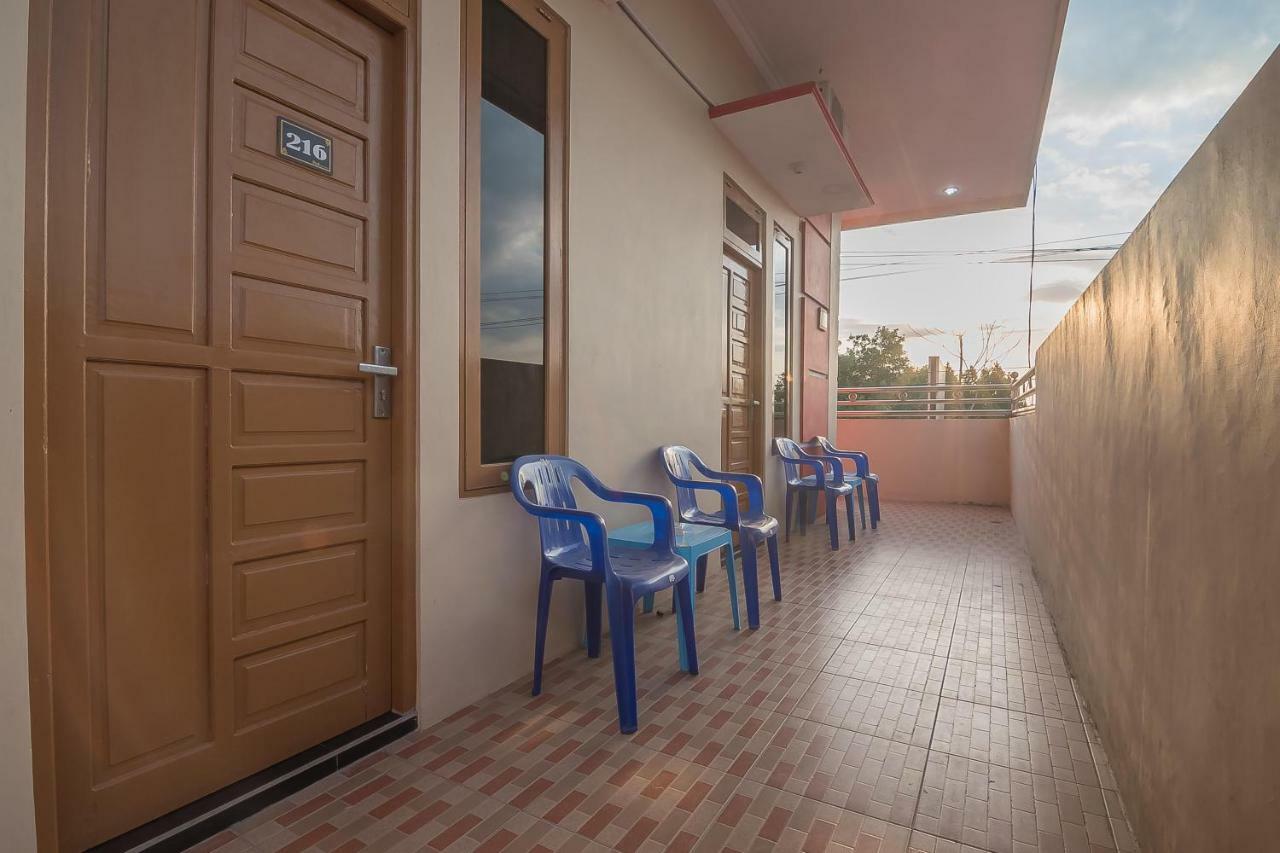 Reddoorz Plus Near Syamsudin Noor Airport 3 Banjarbaru Luaran gambar
