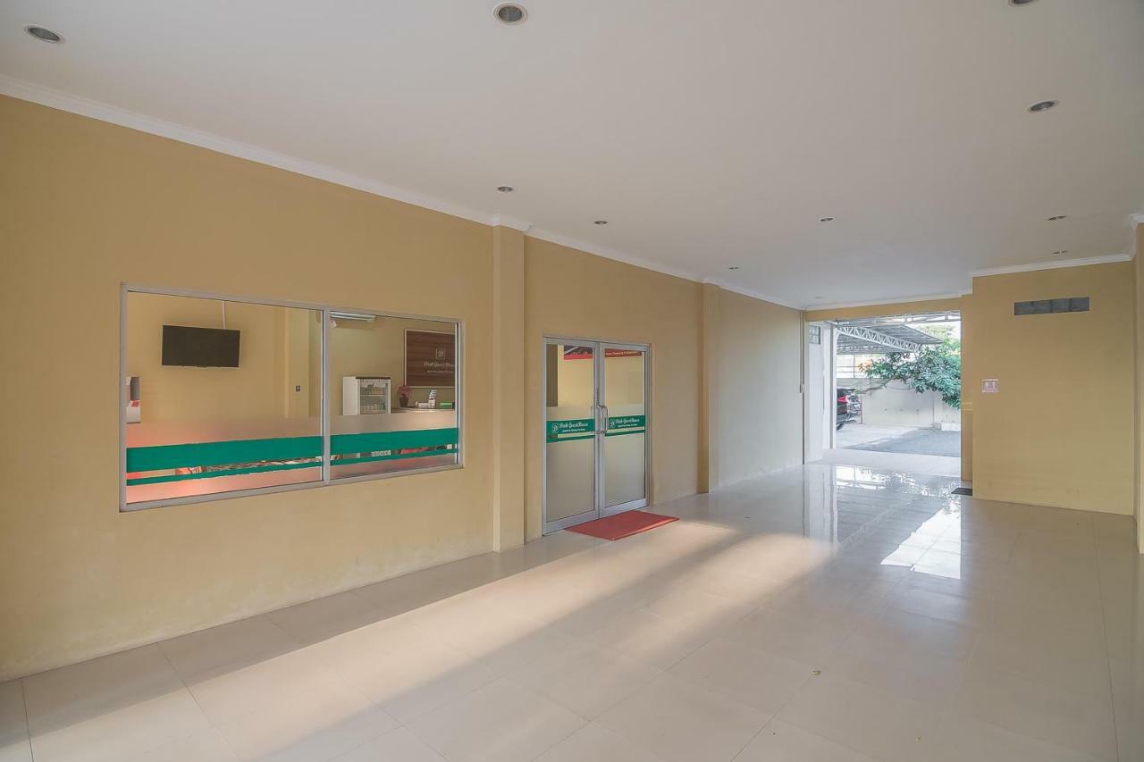 Reddoorz Plus Near Syamsudin Noor Airport 3 Banjarbaru Luaran gambar